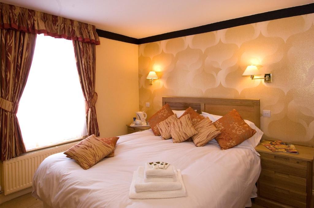 The Roebuck Inn - Relaxinnz Harrietsham Quarto foto